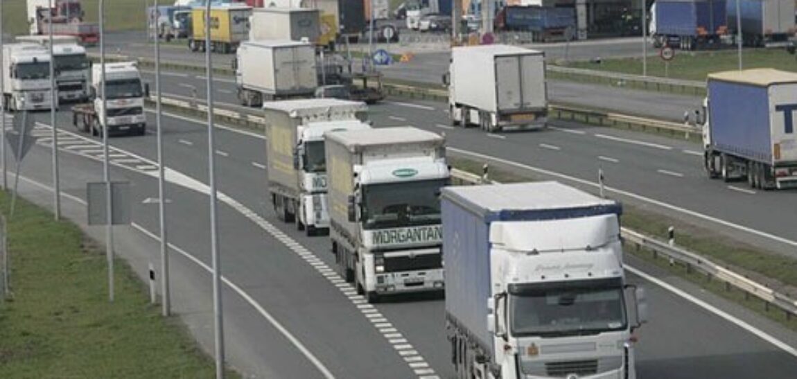 La plataforma contra el cártel presenta las 5000 primeras reclamaciones